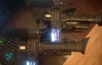 出售自用两台索尼摄像机Z5C